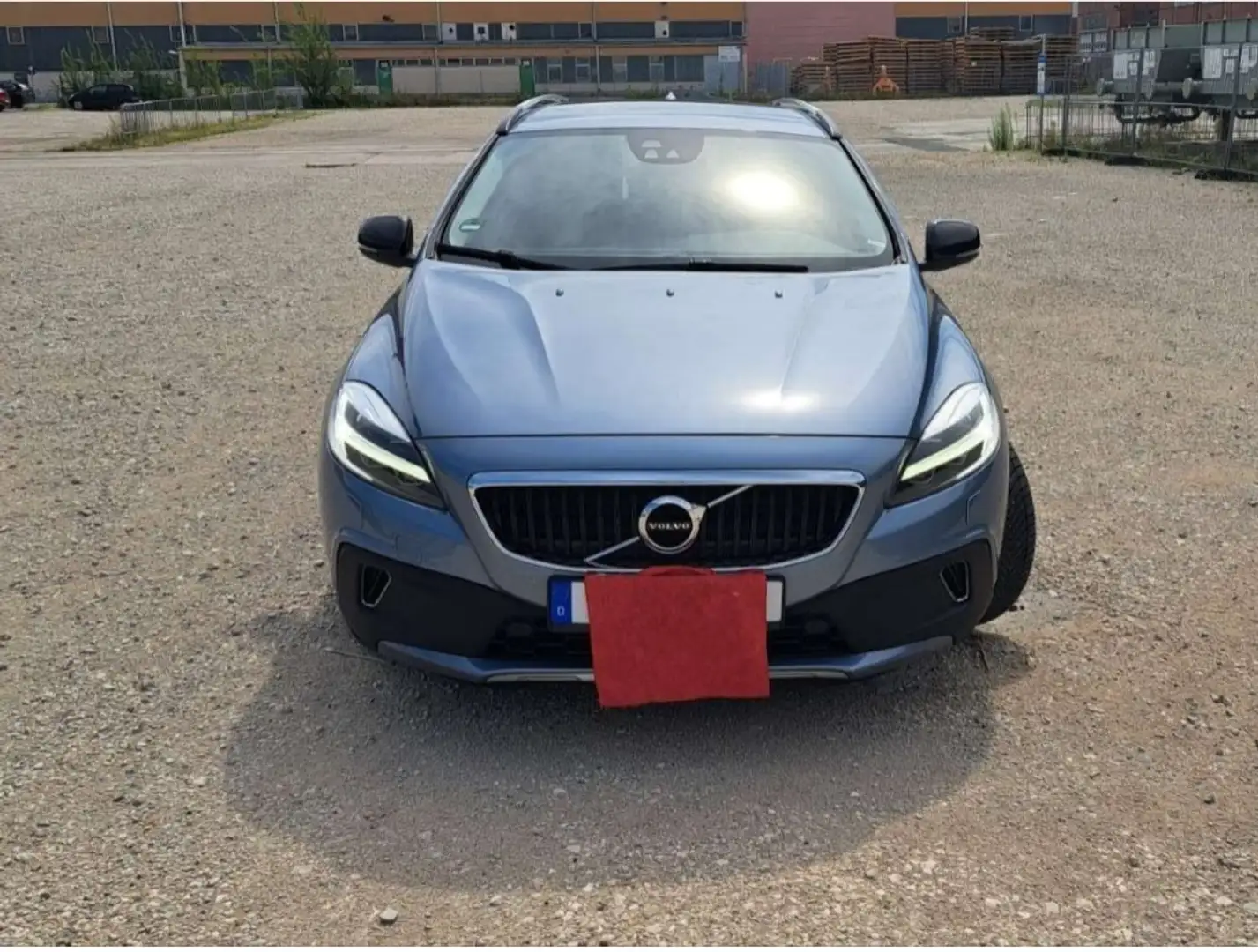 Volvo V40 Cross Country D3 Geartronic Summum - 1