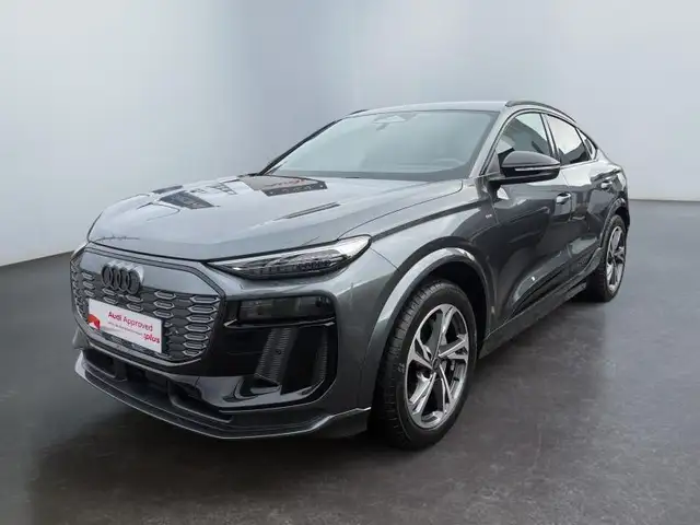 Audi Q6 e-tron Sportback*Sline*Navi*306°*Perfomance*Jantes20\'\\