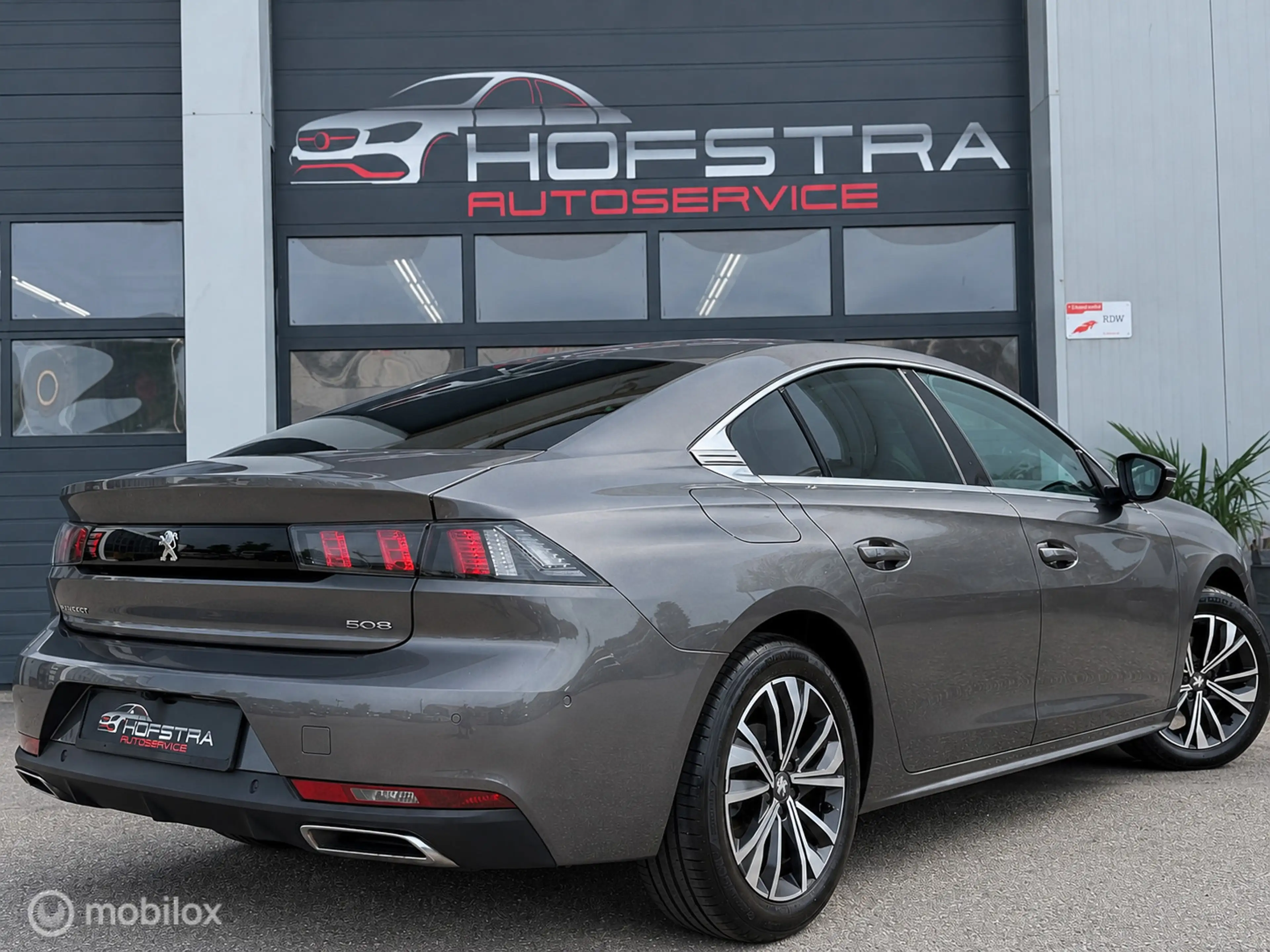 Peugeot 508 1.2 PureTech Allure Pack Aut. Adapt-Cruise Camera — photo 2