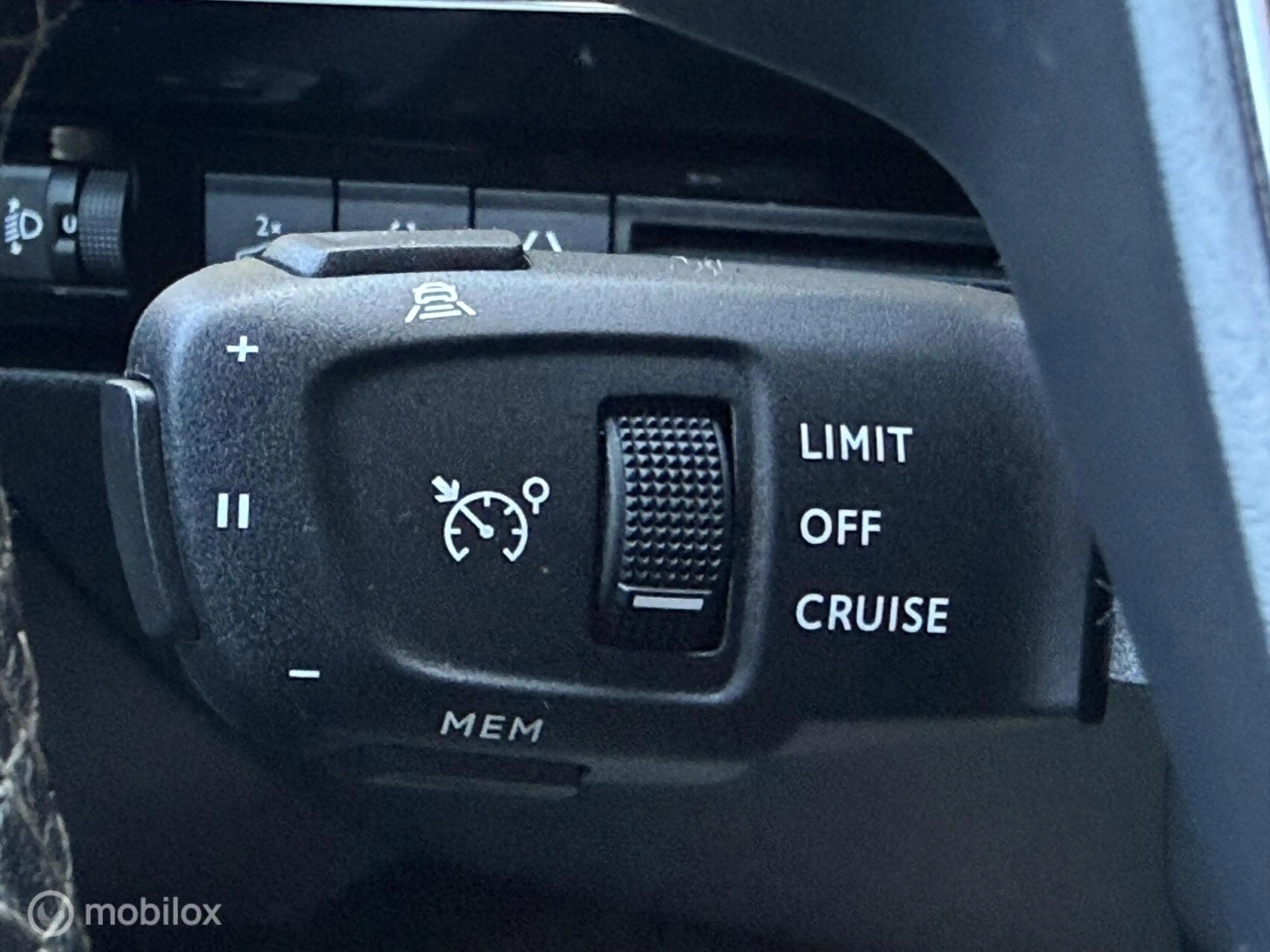 Peugeot 508 1.2 PureTech Allure Pack Aut. Adapt-Cruise Camera — photo 9