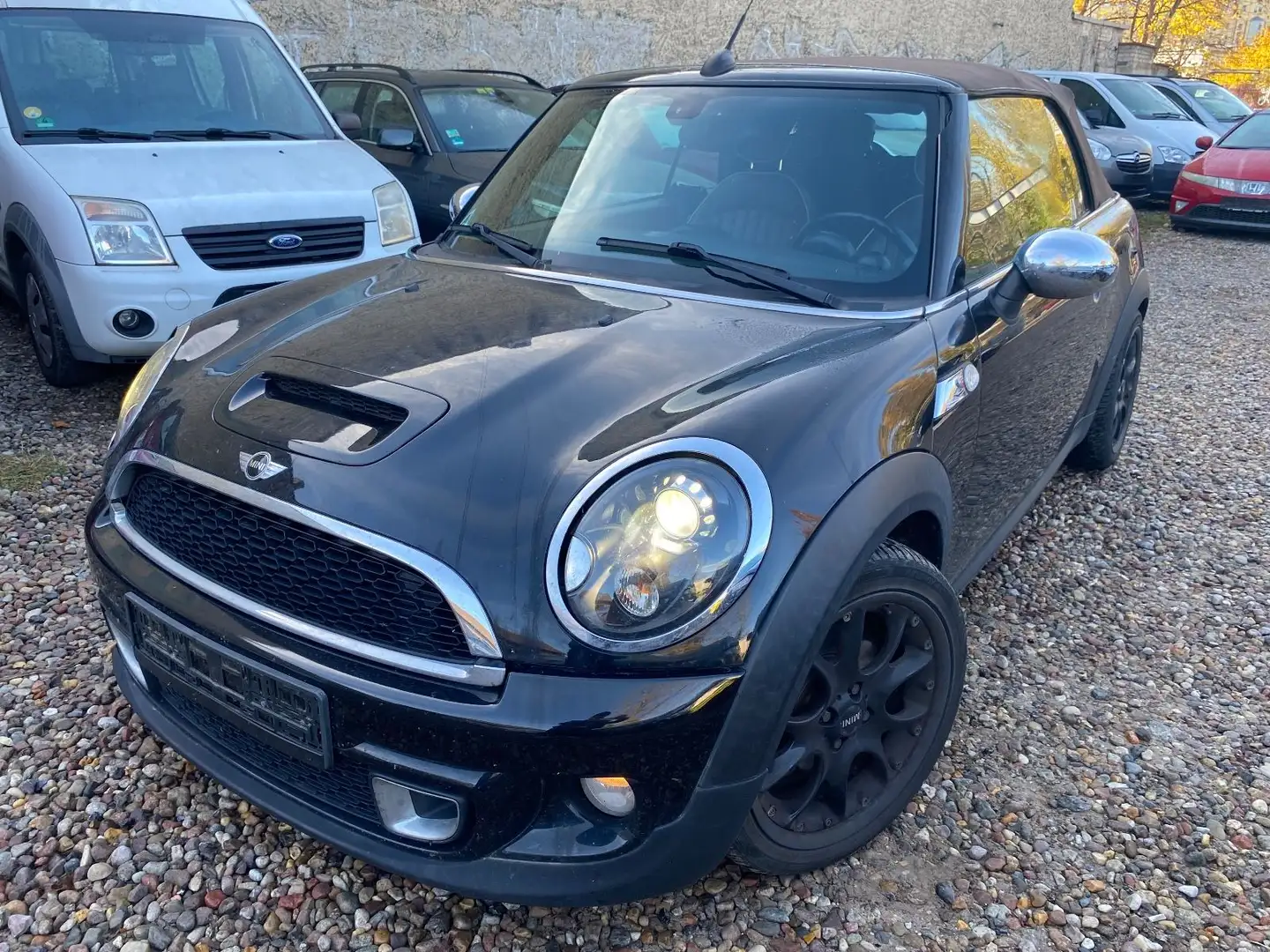 MINI Cooper S Cabrio -LEDER-TÜV 06/2027 Schwarz - 1