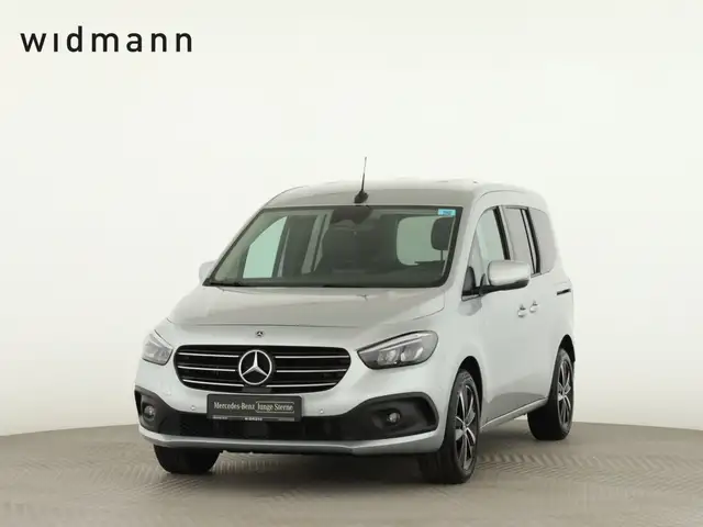 Mercedes-Benz T-Class d Progressive standard AUT Fernlichtass.