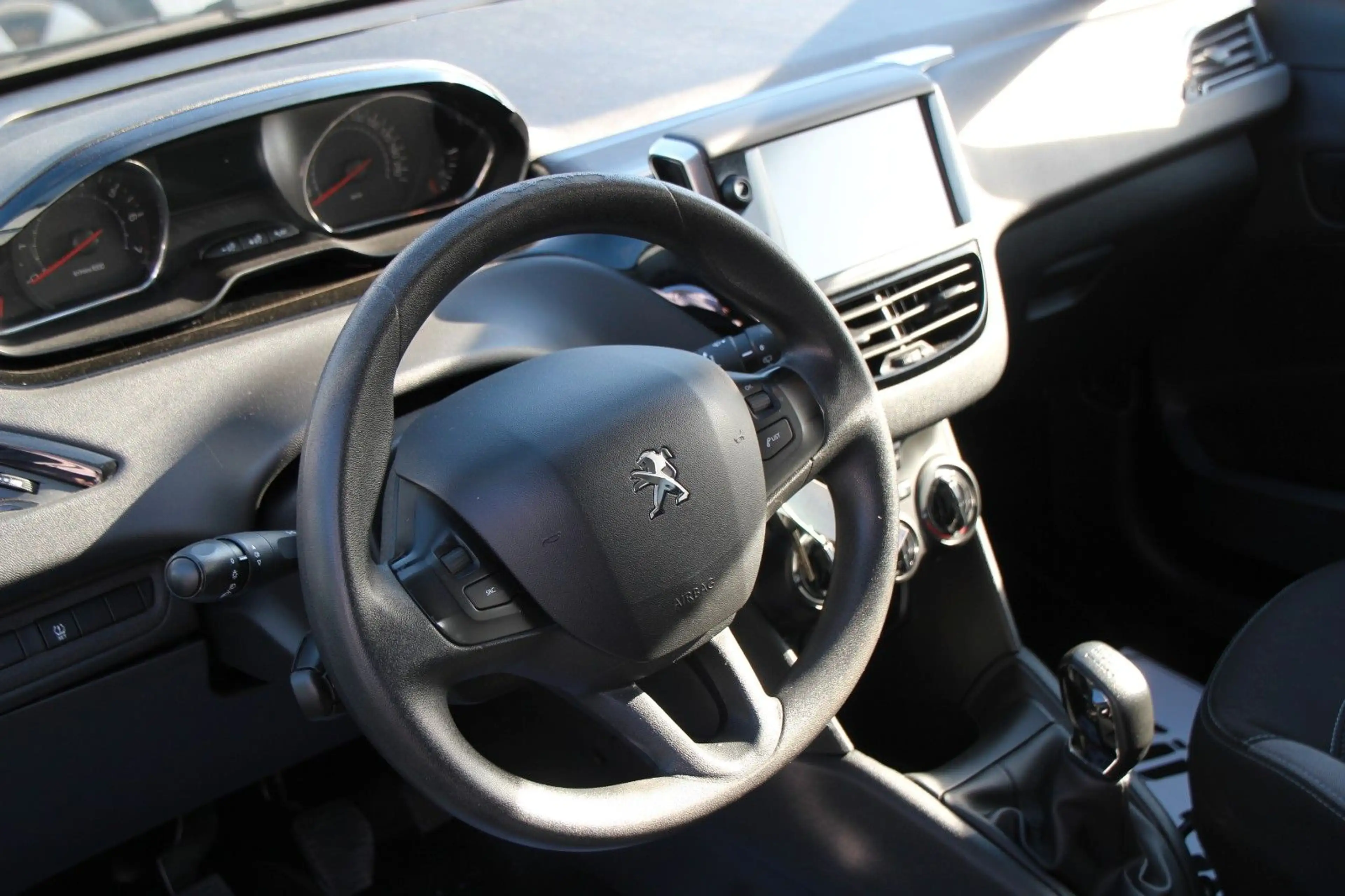 Peugeot 208 Active Zahnriemen Neu — photo 13
