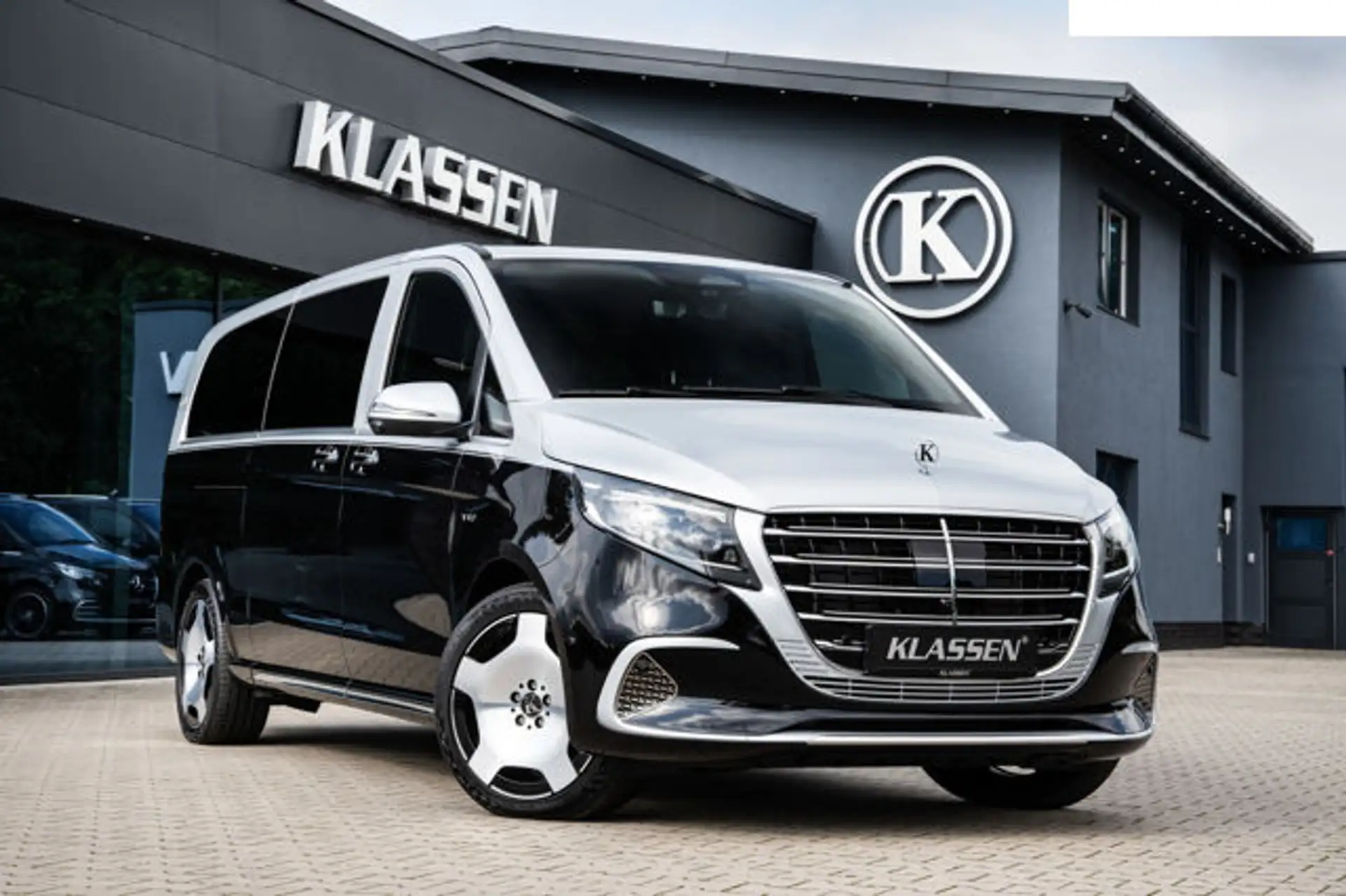 벤츠 V-Klasse V300 VIP 비즈니스 밴 2026 검정 사진 1