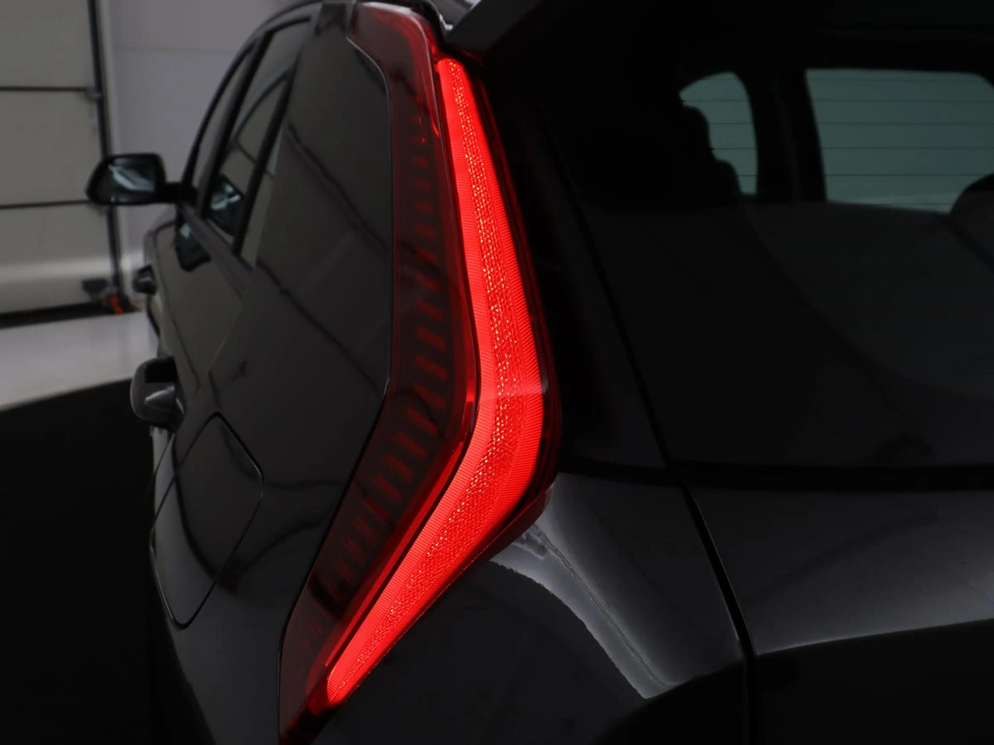 Kia Niro 1.6 GDi Hybrid ExecutiveLine | Trekhaak | Camera | — photo 28