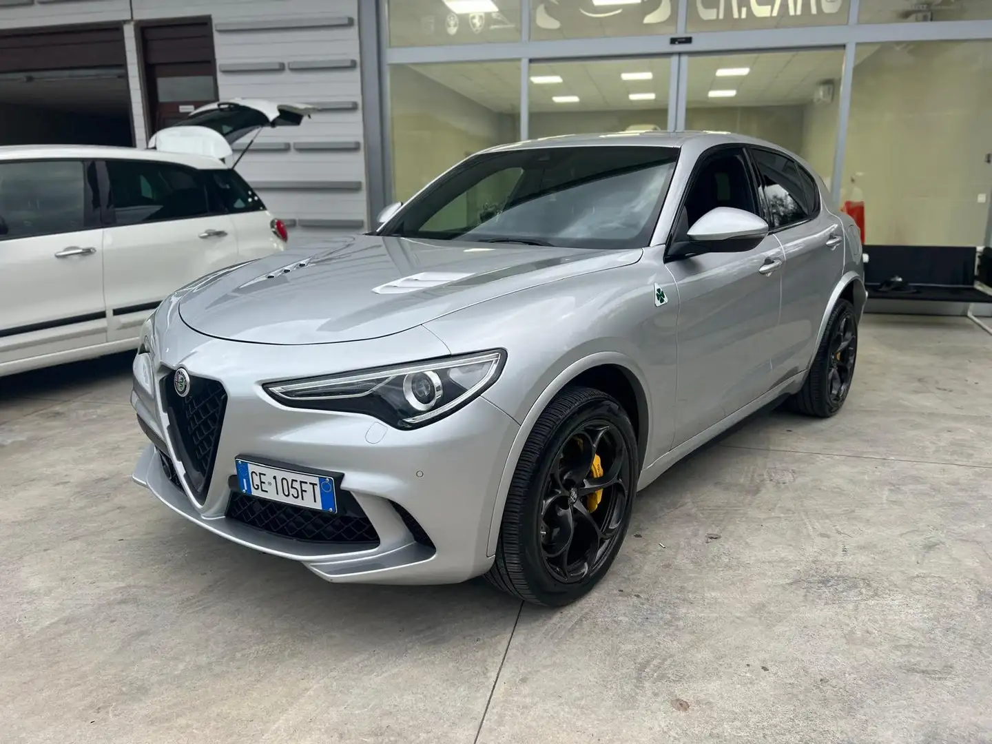 Alfa Romeo Stelvio Stelvio 2.9 V6 Quadrifoglio Q4 510cv auto Silber - 1