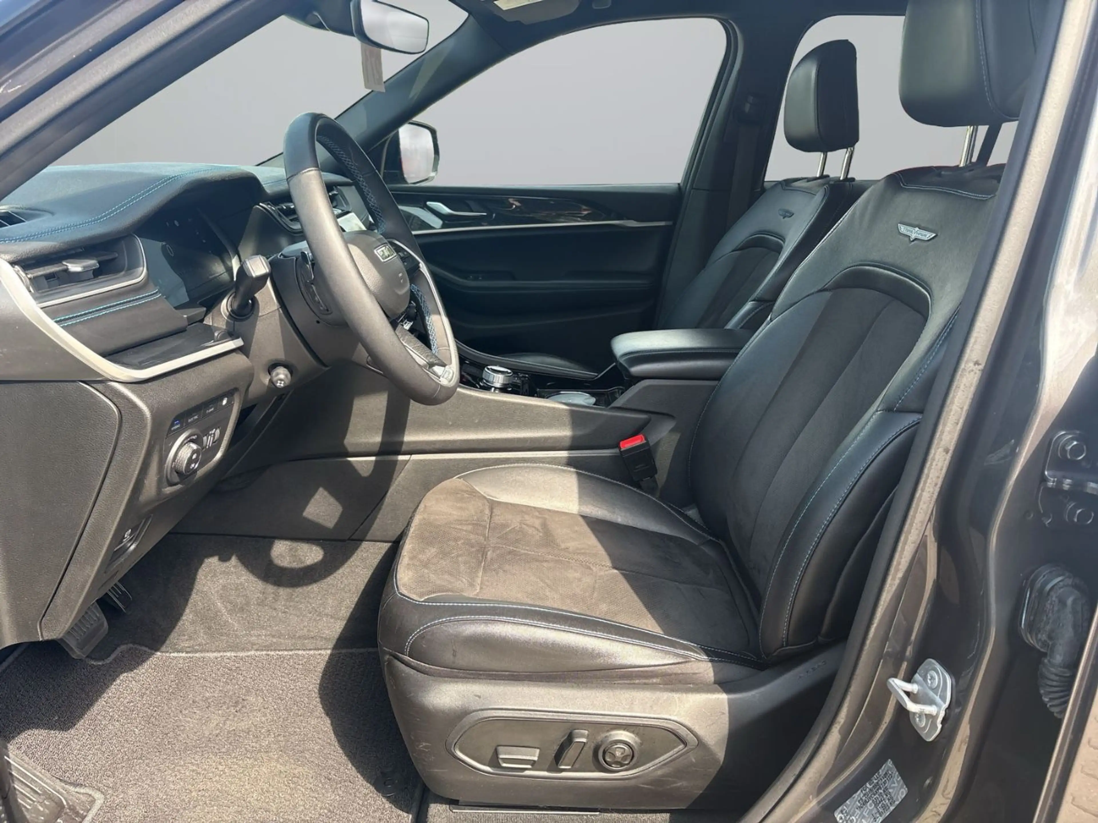 Jeep Grand Cherokee 2.0 Plug-In-Hybrid TRAILHAWK Navi — photo 9
