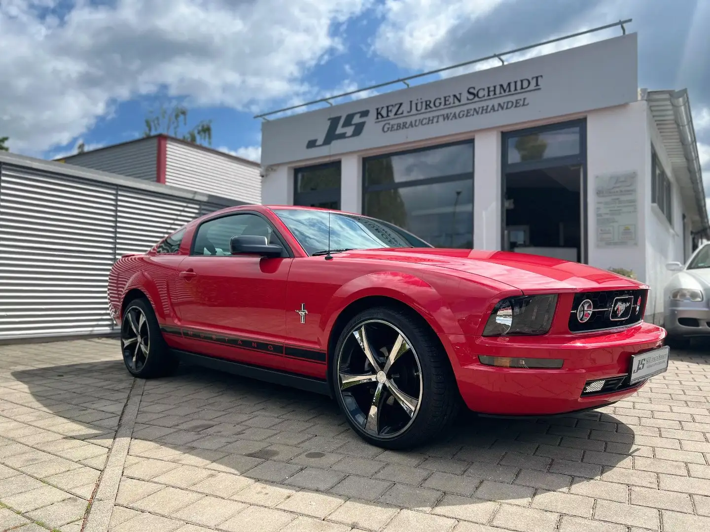 Ford Mustang 4,0 V6 44.000 KM Sammlerzustand TOP !!!! Roşu - 1
