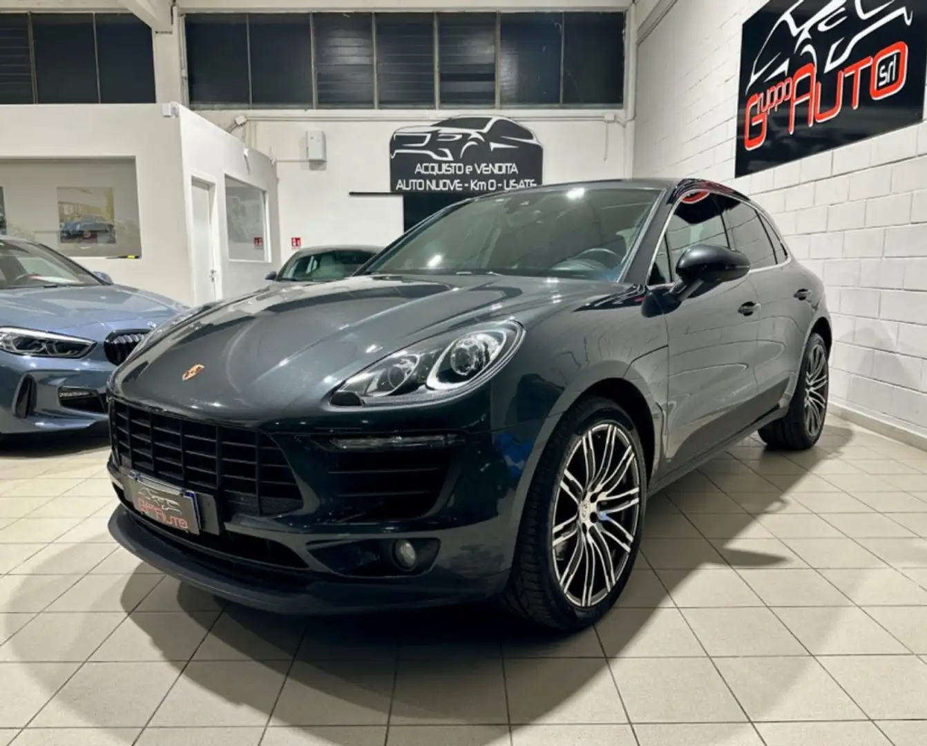 Porsche Macan 3.0 Diesel S *TETTO*PASM*CARPLAY*BOSE*21"* Grau - 1
