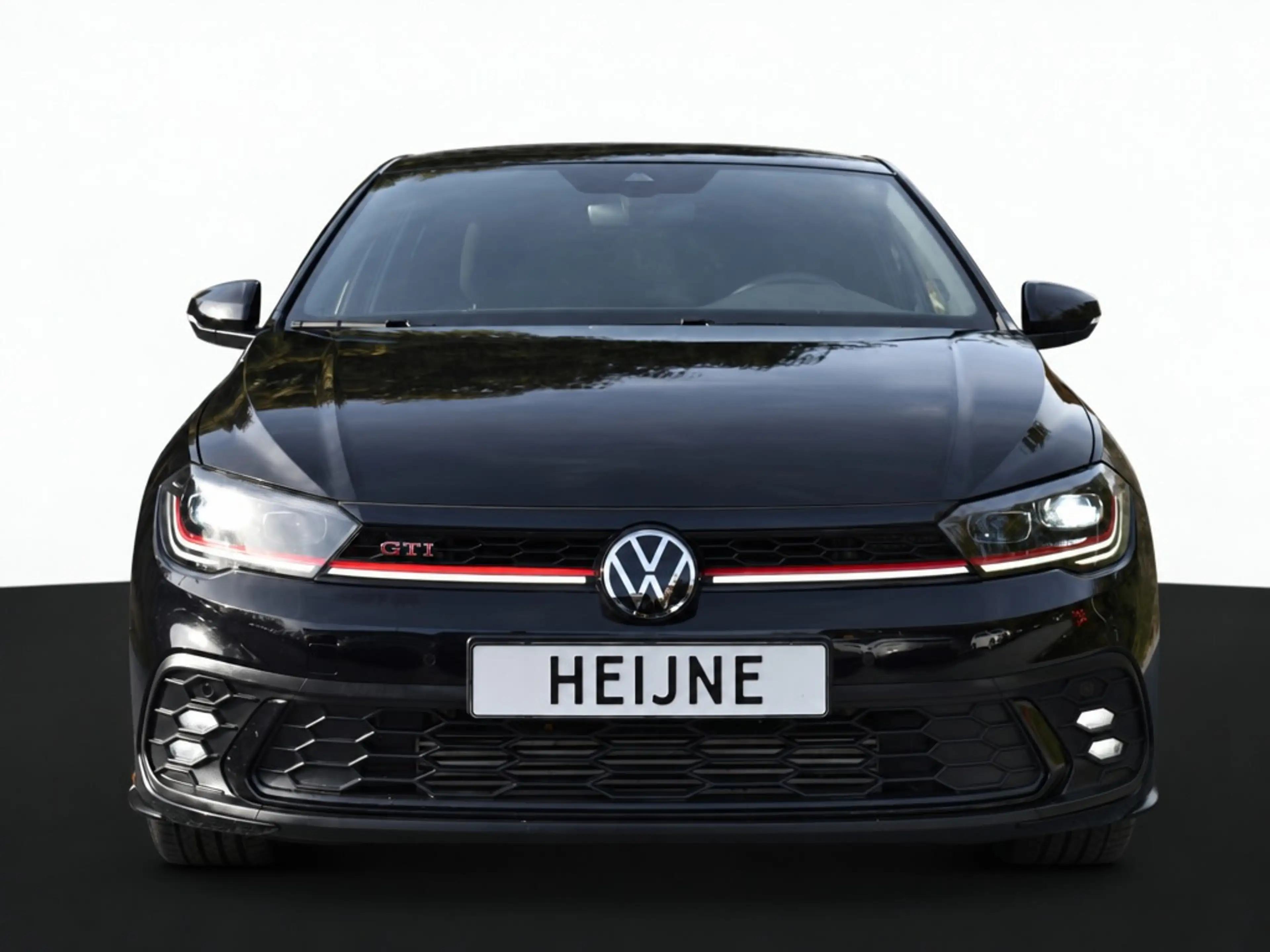 Volkswagen Polo GTI 2.0 TSI TSI 210PK DSG GTI-SPORT IQ-LIGHT/PDC/CARPL — photo 4