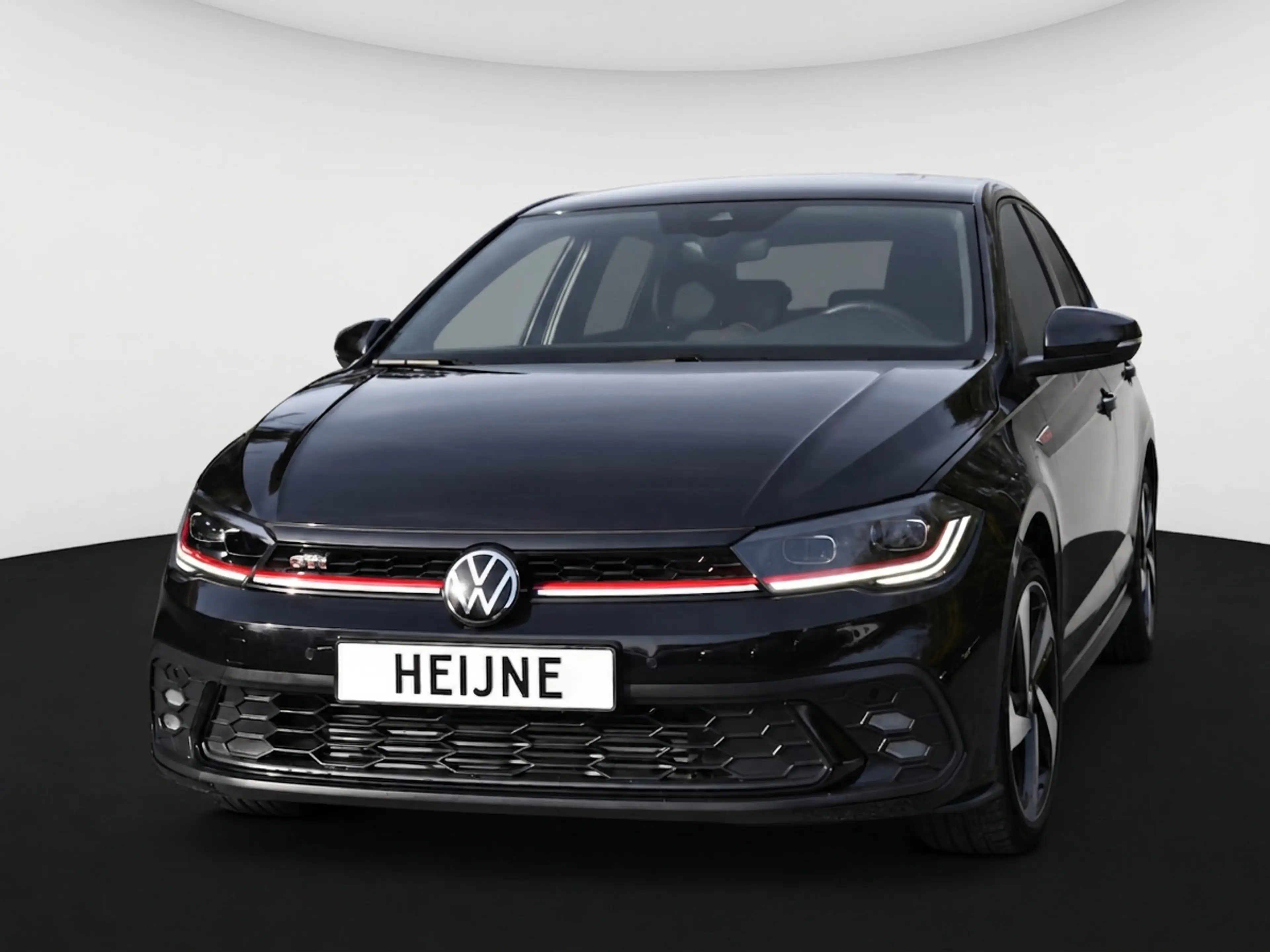 Volkswagen Polo GTI 2.0 TSI TSI 210PK DSG GTI-SPORT IQ-LIGHT/PDC/CARPL — photo 9