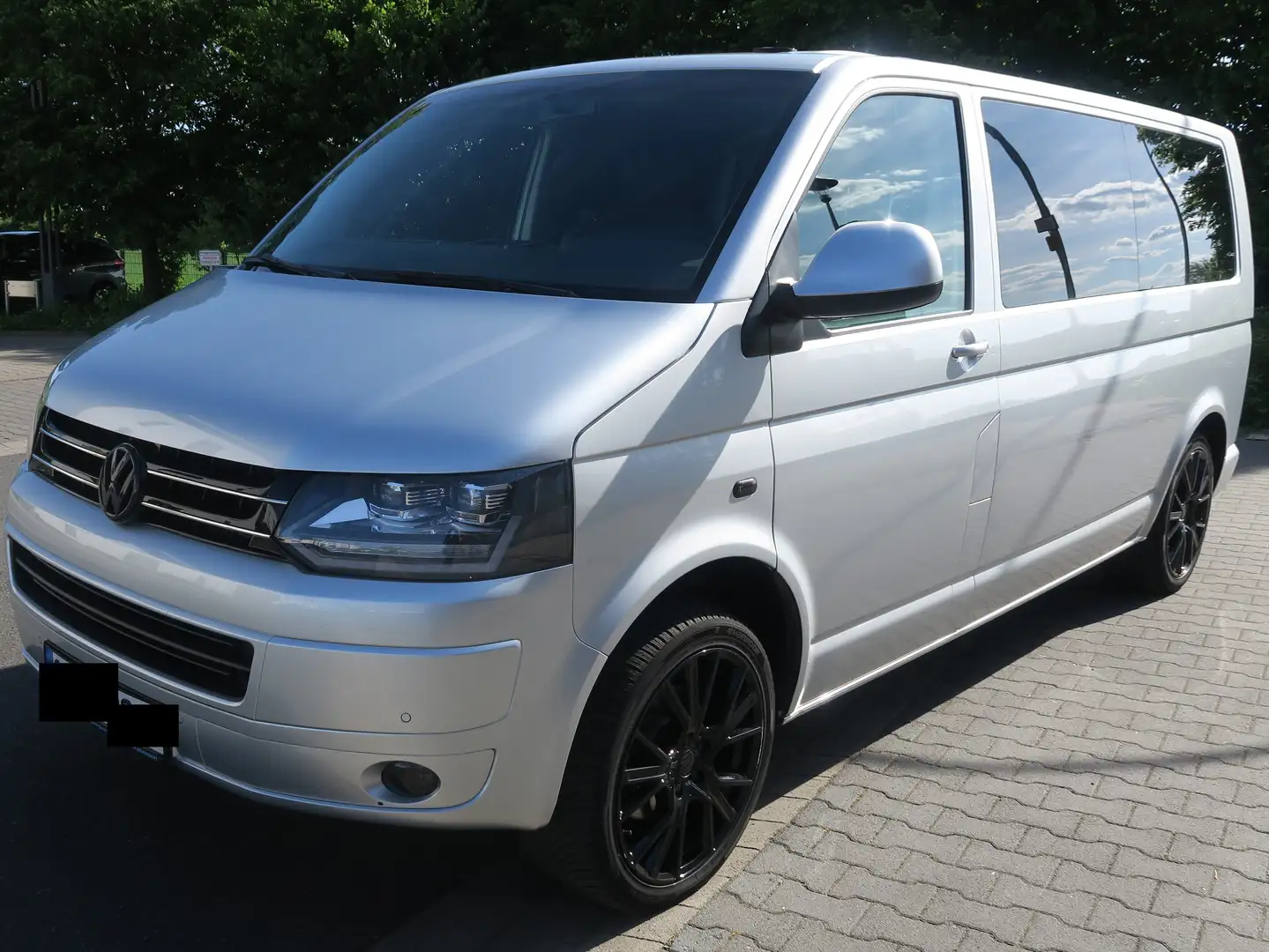 Volkswagen T5 Transporter T5 TDI 7EJ131/WF2/1T3 Plateado - 2