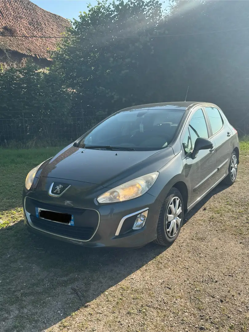 Peugeot 308 1.6 e-HDi 112ch FAP Active Gris - 1