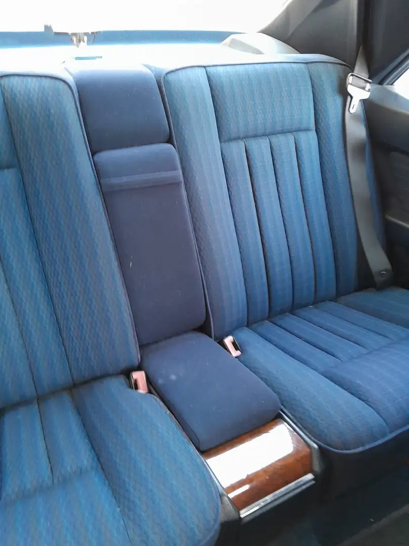 Mercedes-Benz CE 200 Coupé Azul - 2