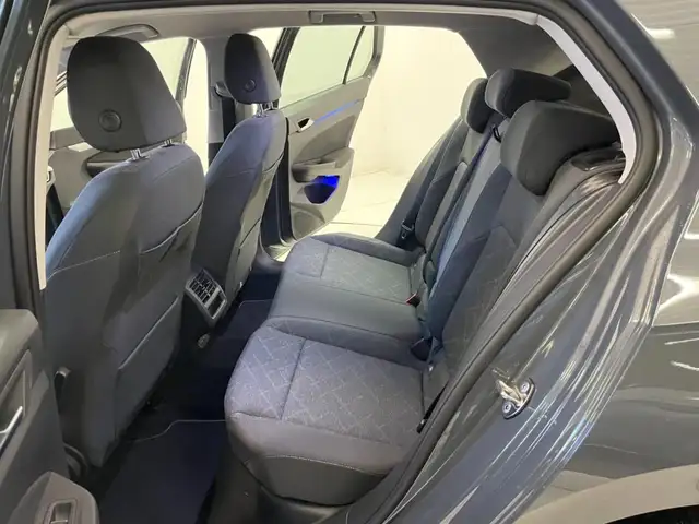 Volkswagen Golf view 7