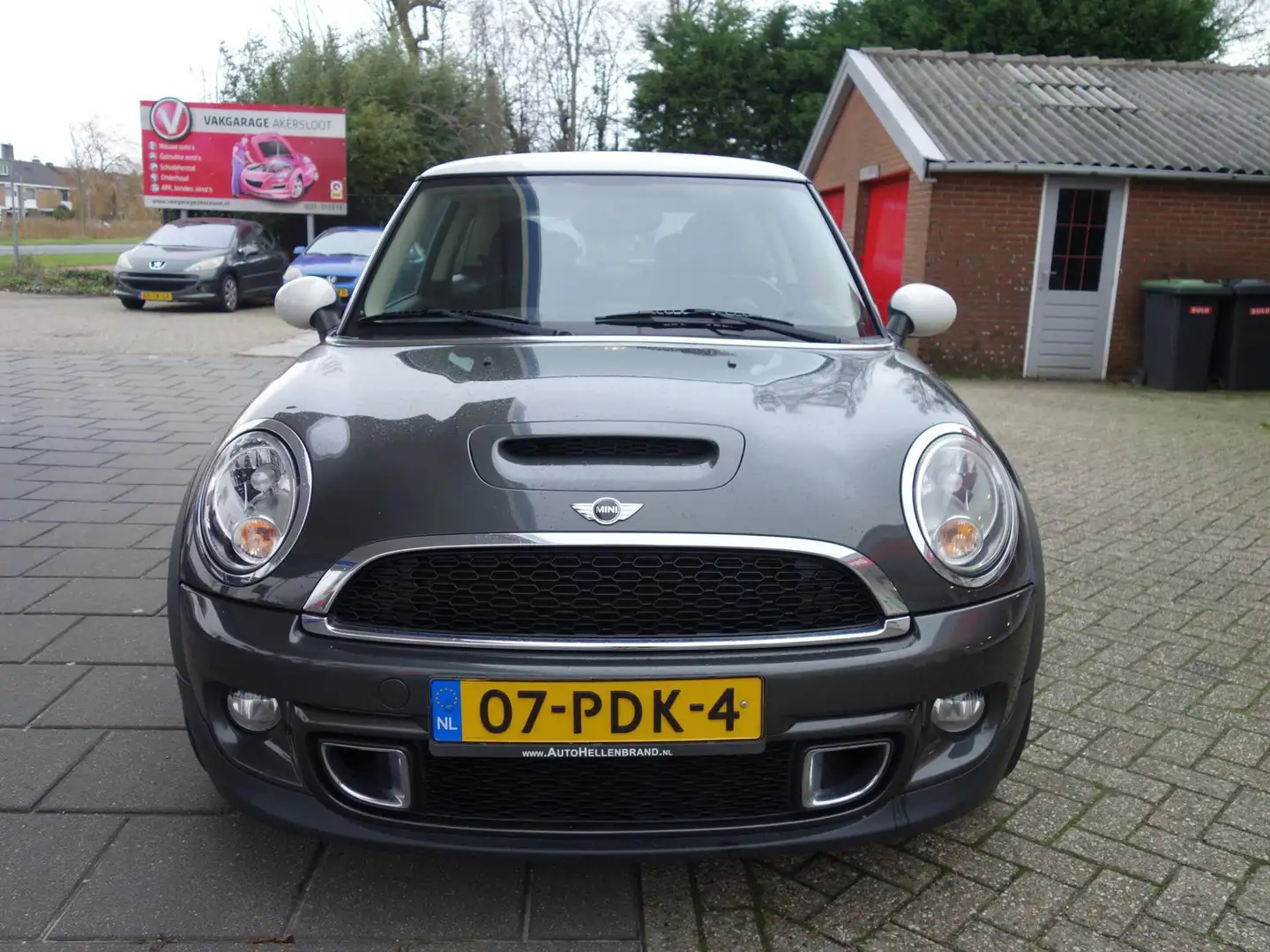 MINI Cooper S Mini 1.6 Pepper / Airco / Bluetooth Grau - 2