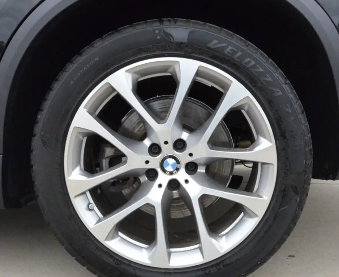 BMW X5 снимка BMW X5