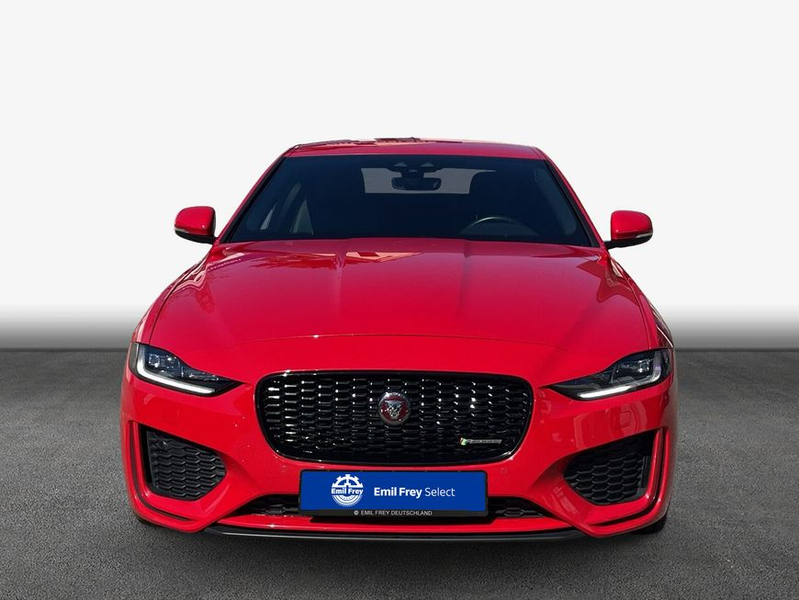 Jaguar XE D180 Aut. R-Dynamic S — photo 3