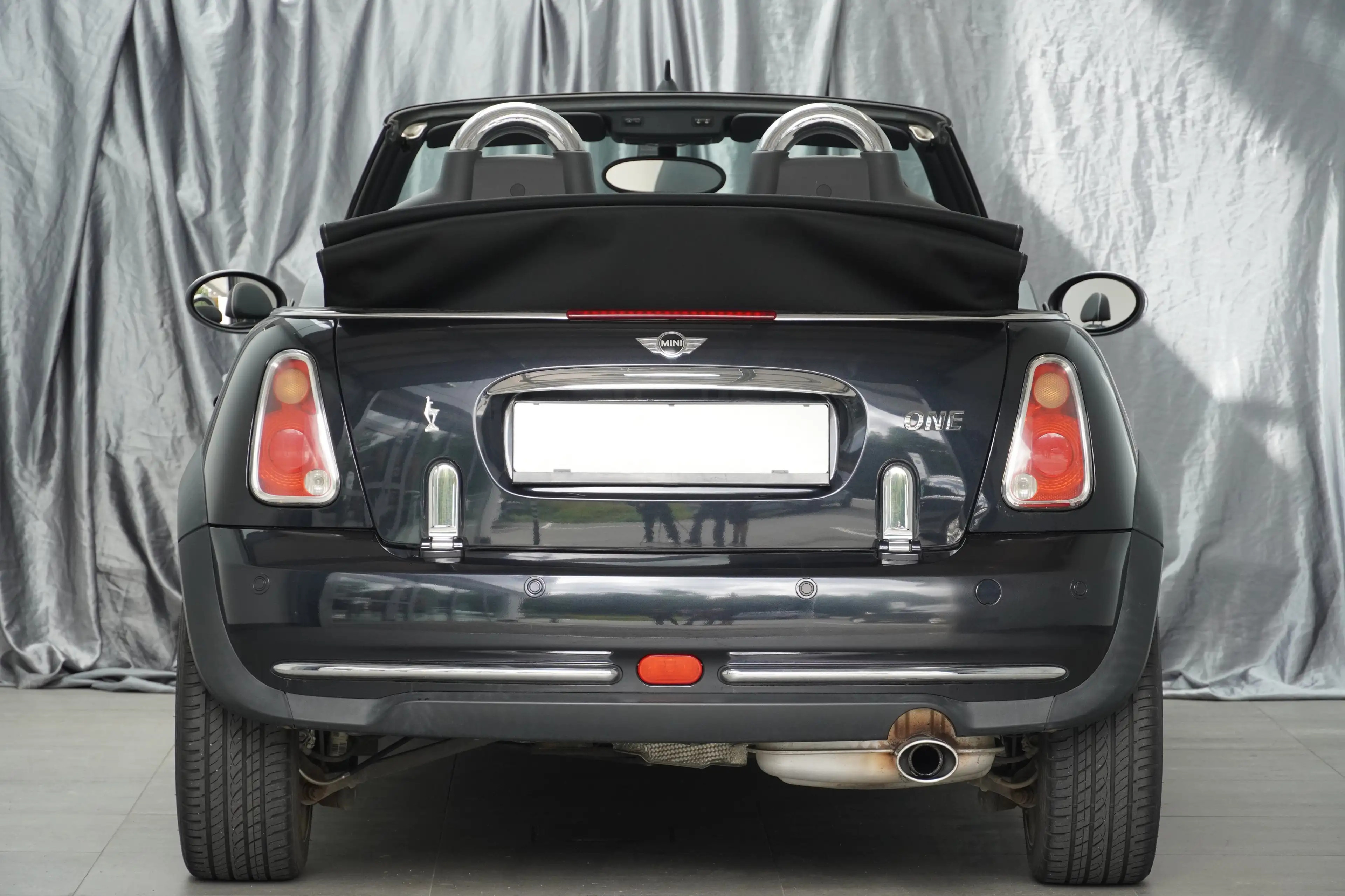 MINI One Cabrio One Cabrio Sidewalk — photo 6
