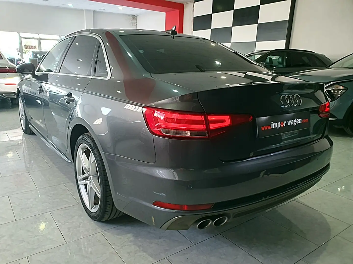 Audi A4 2.0TDI S line edition S tronic 140kW Gris - 2