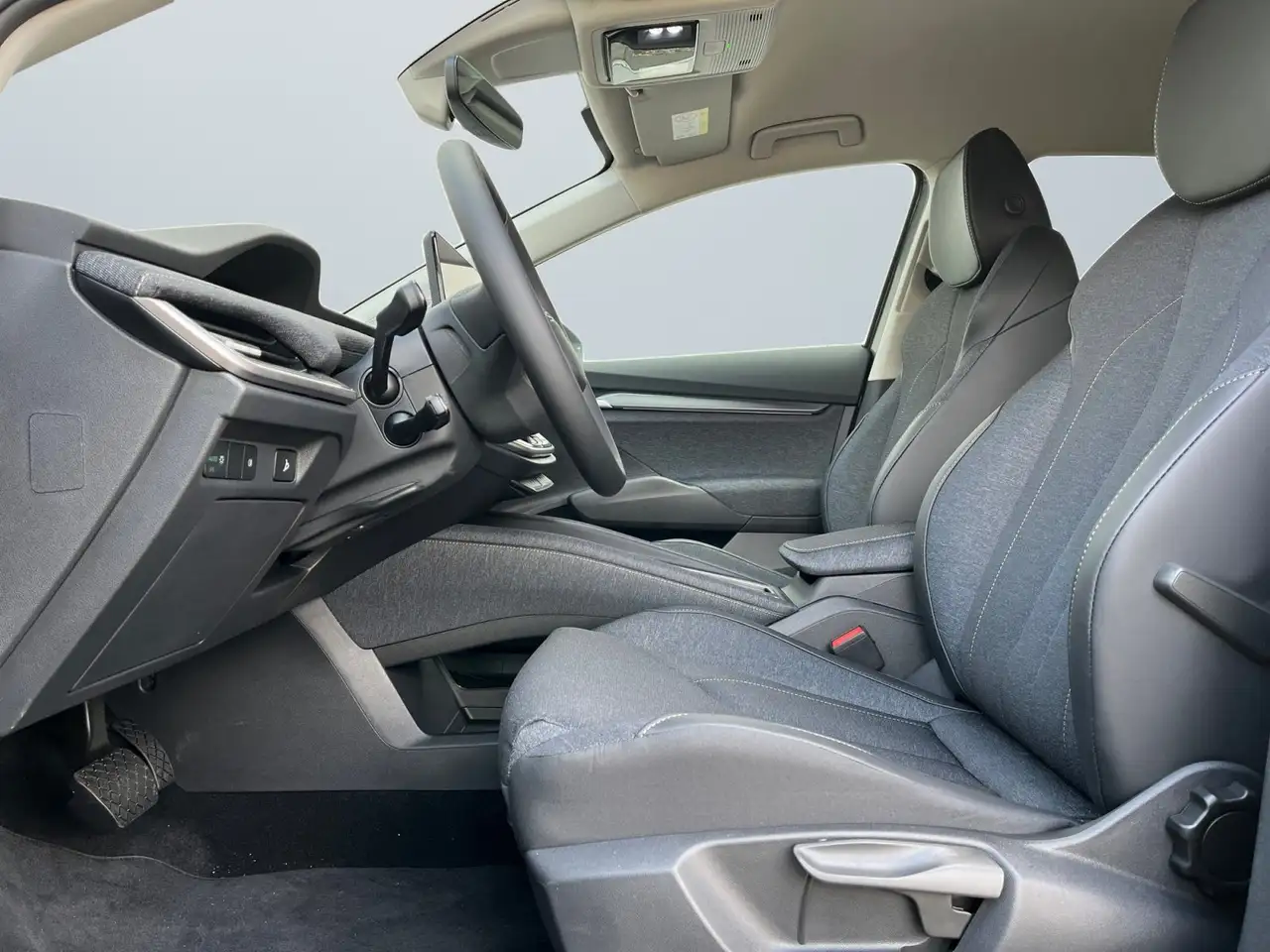 Skoda Elroq 60 Loft 63kWh Wärmepumpe Rückfahrkamera, миниатюра 7