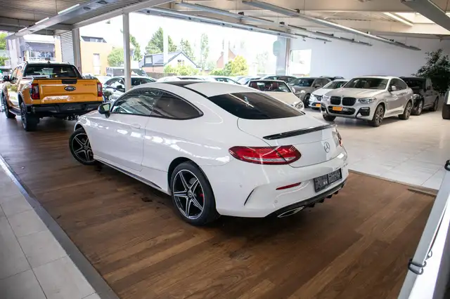 Mercedes-Benz C view 5