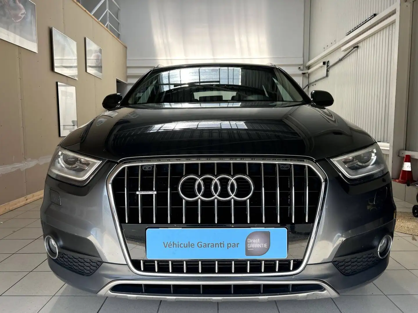 Audi Q3 2.0 TFSI Ambition Luxe quattro S tronic 7 Gris - 2
