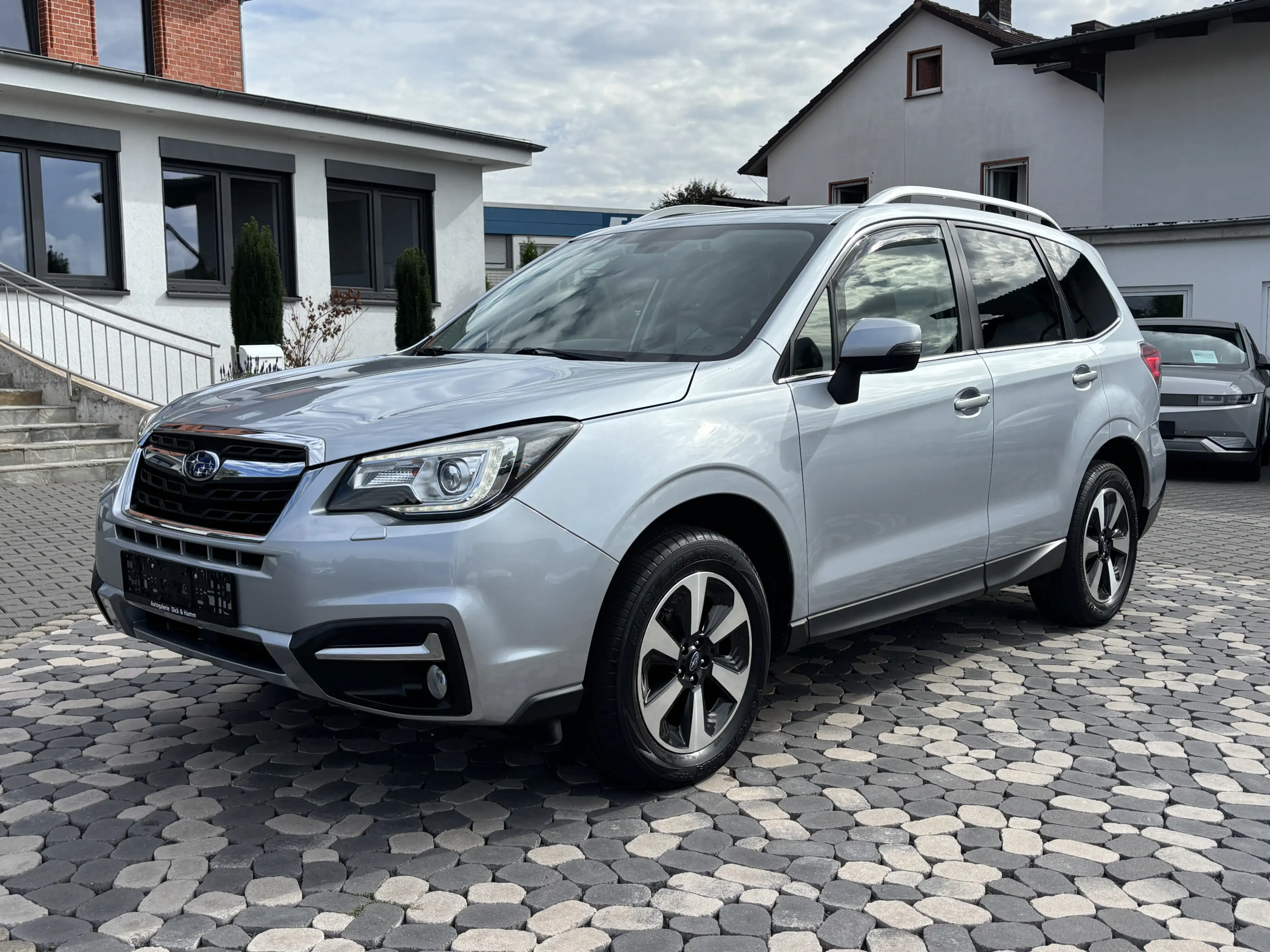 Subaru Forester Platinum LED ACC NAV PANO MEM 4xSHZ AHK — photo 4