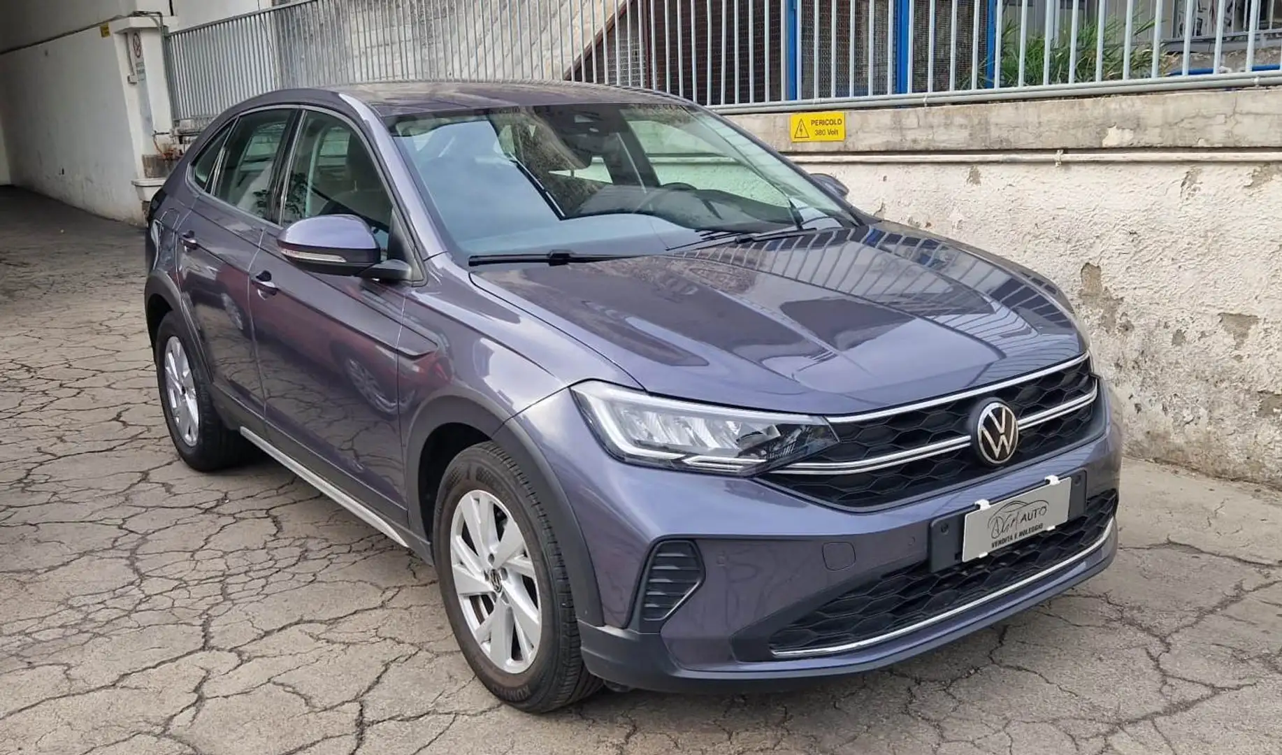 Volkswagen Taigo Taigo 1.0 tsi Life 95cv Grigio - 1