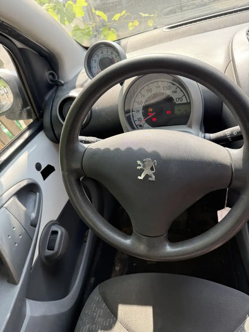Peugeot 107 5p 1.0 12v Desir - 2