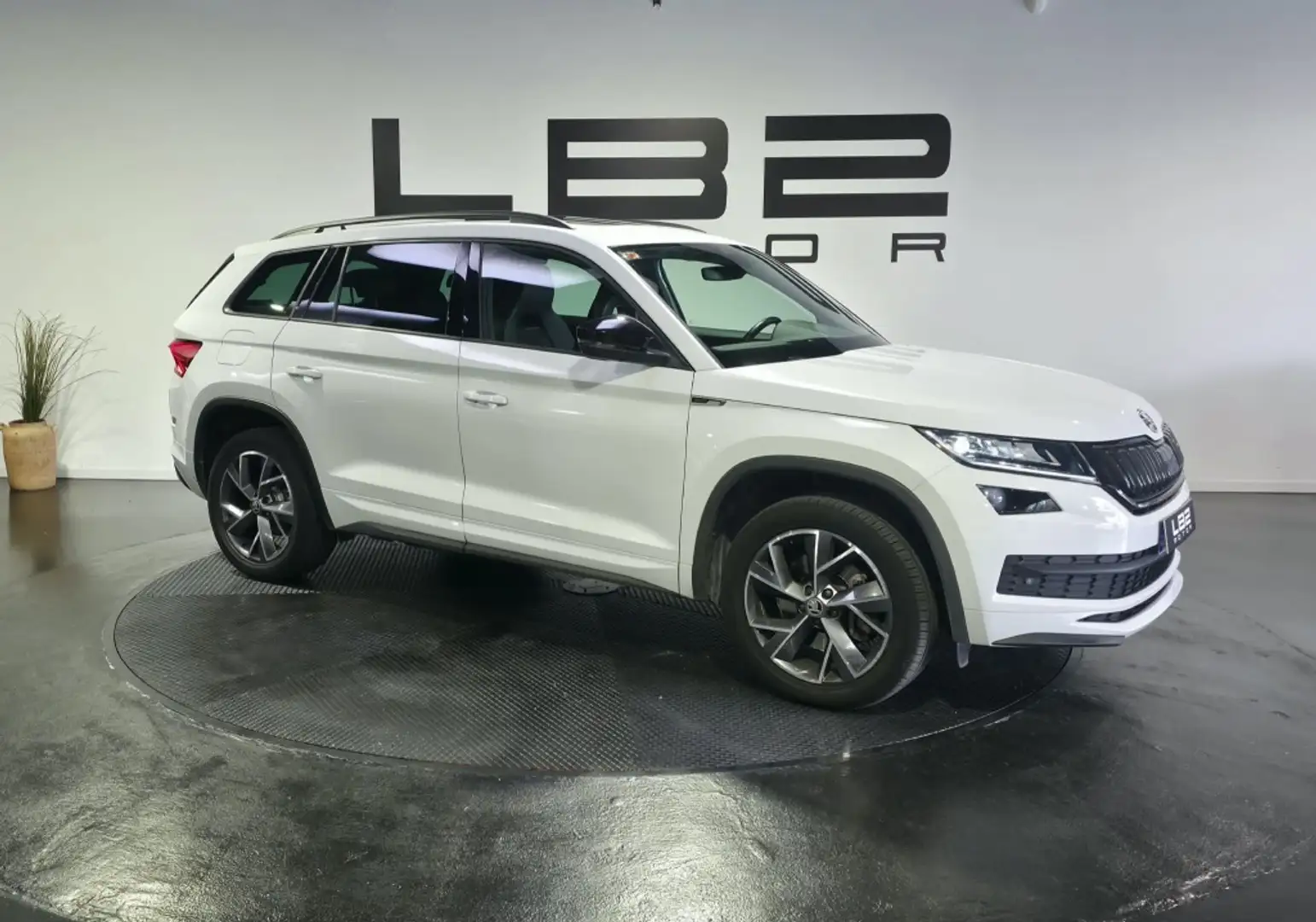Skoda Kodiaq 2.0 TSI Sportline 4x4 DSG 140kW Blanco - 1