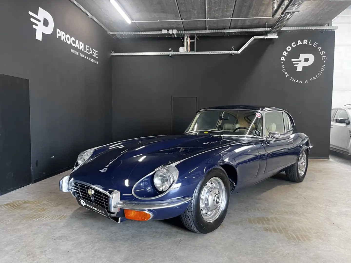 Jaguar E-Type Jaguar E-Type Serie 3 V12 5.3 2+2 Bleu - 1