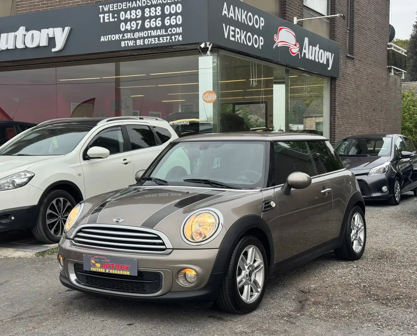 MINI One D Hatch D 90 ch One Grijs - 1