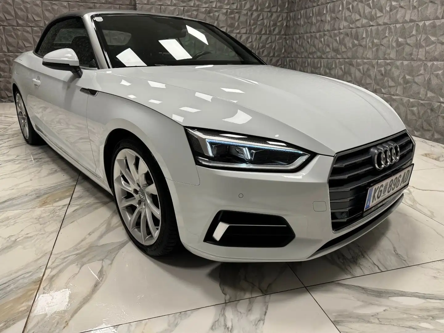 Audi A5 Cabriolet sport/ S-Tronic. Weiß - 1