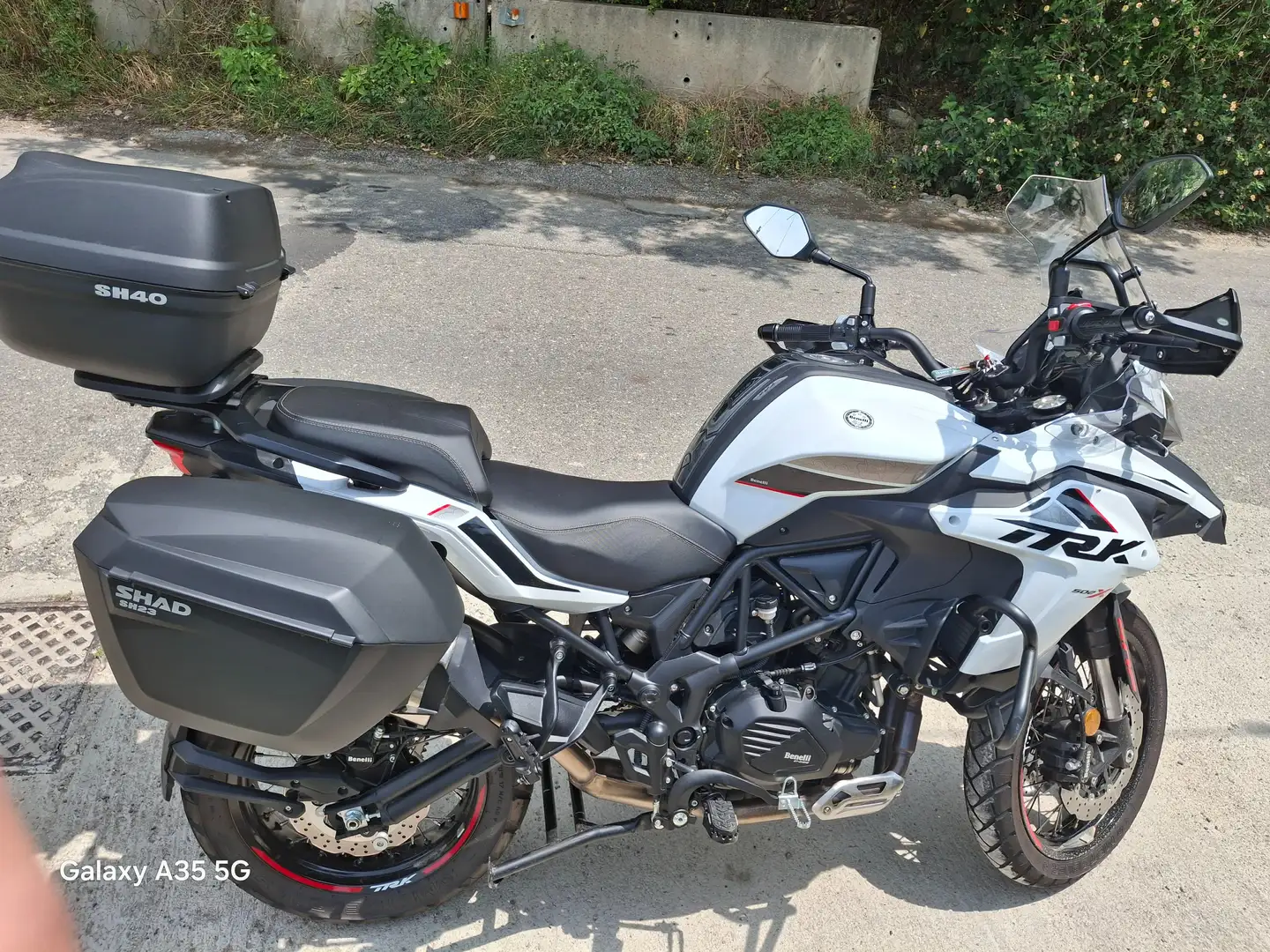 Benelli TRK 502 TRK502X Alb - 1