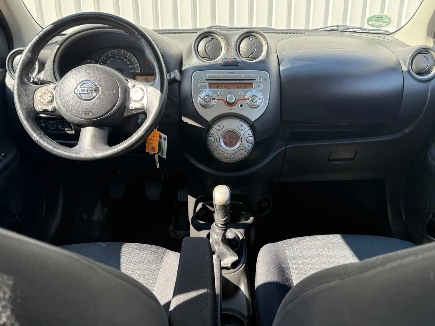 Nissan Micra 1.2 Acenta 1e Eigenaar,Airco,CruiseControle,PDC,El Grijs - 2