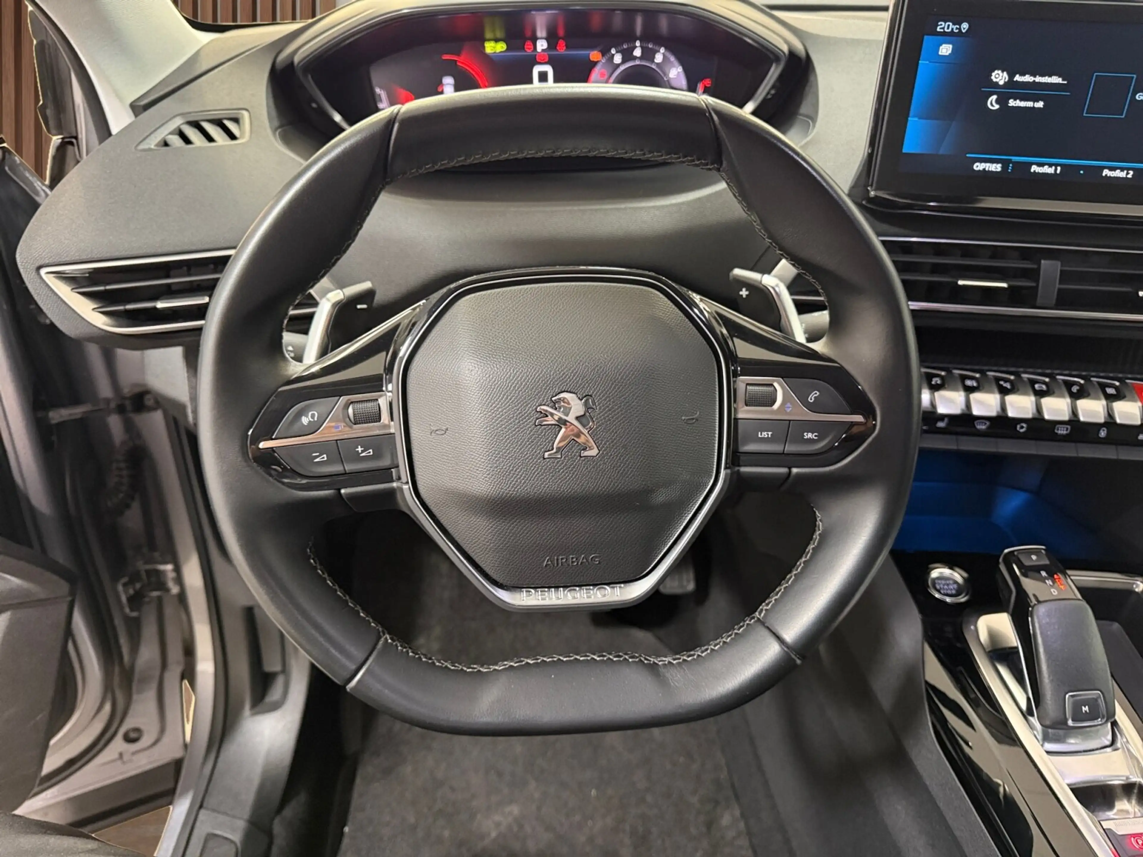 Peugeot 5008 Allure 1.2 PureTech EAT8 ** Navi/Carplay | Keyl... — photo 14