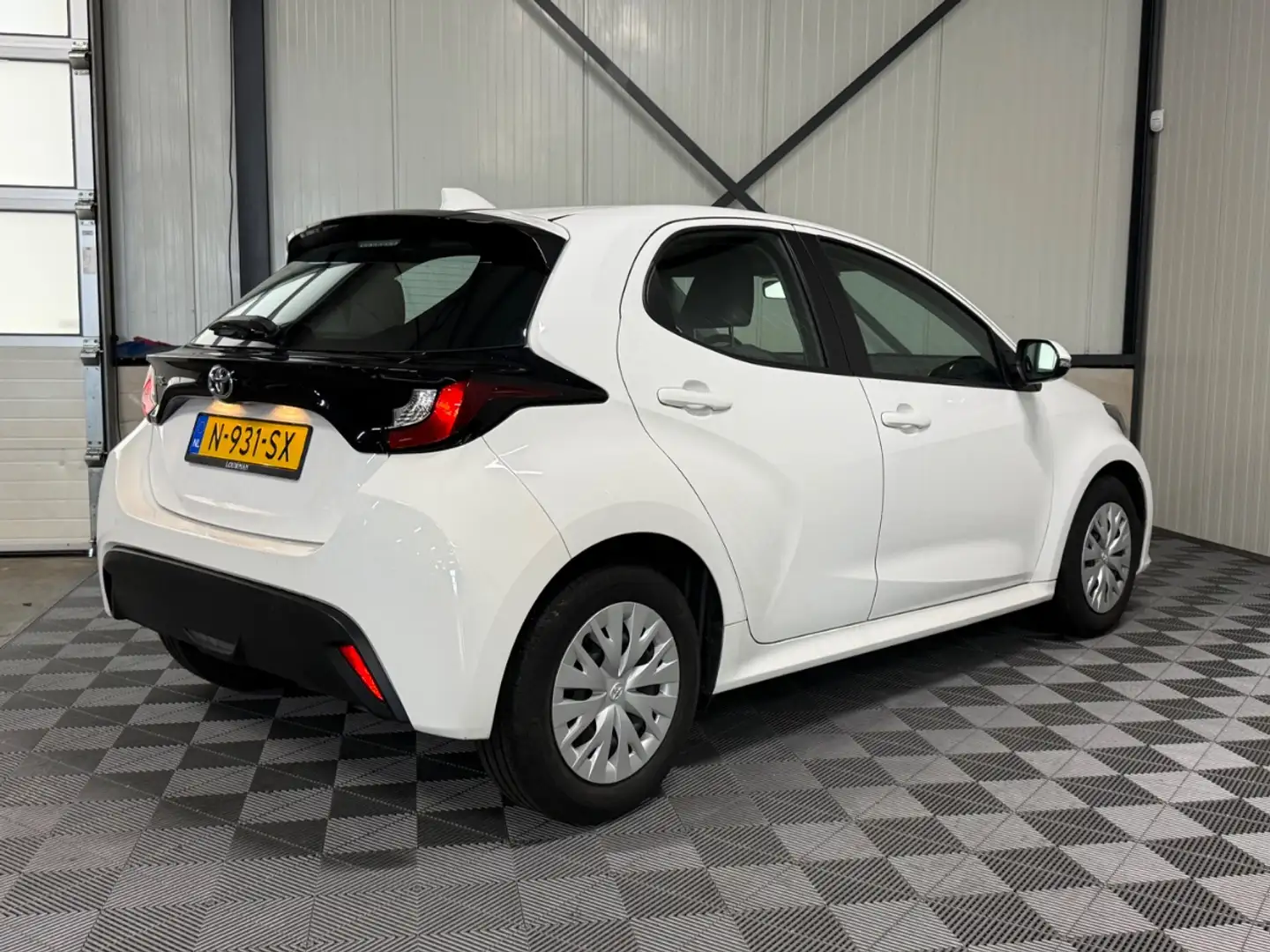 Toyota Yaris 1.0 VVT-i | Comfort 5-Drs | Airco | Cruise Blanc - 2