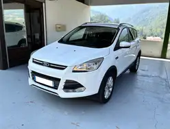 Ford Kuga 2.0 TDCI 150 4X4 TITANIUM POWERSHIFT