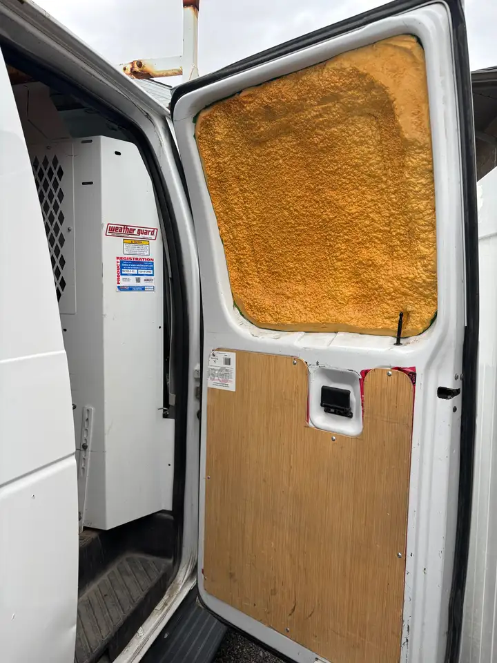 Ford Econoline снимка Ford Econoline