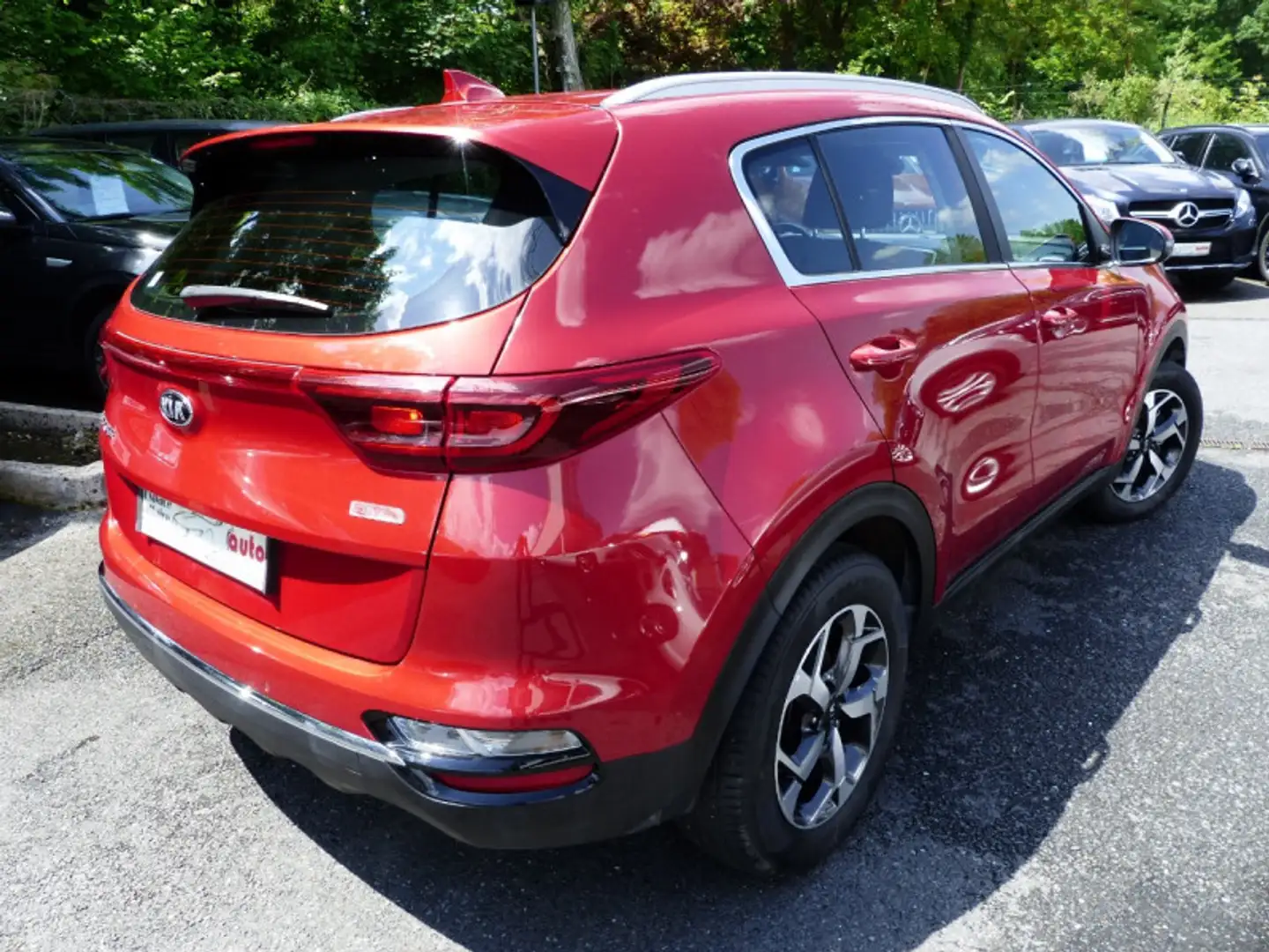Kia Sportage 1.6 132CH ECOGPL BUSINESS 4X2 Rouge - 2