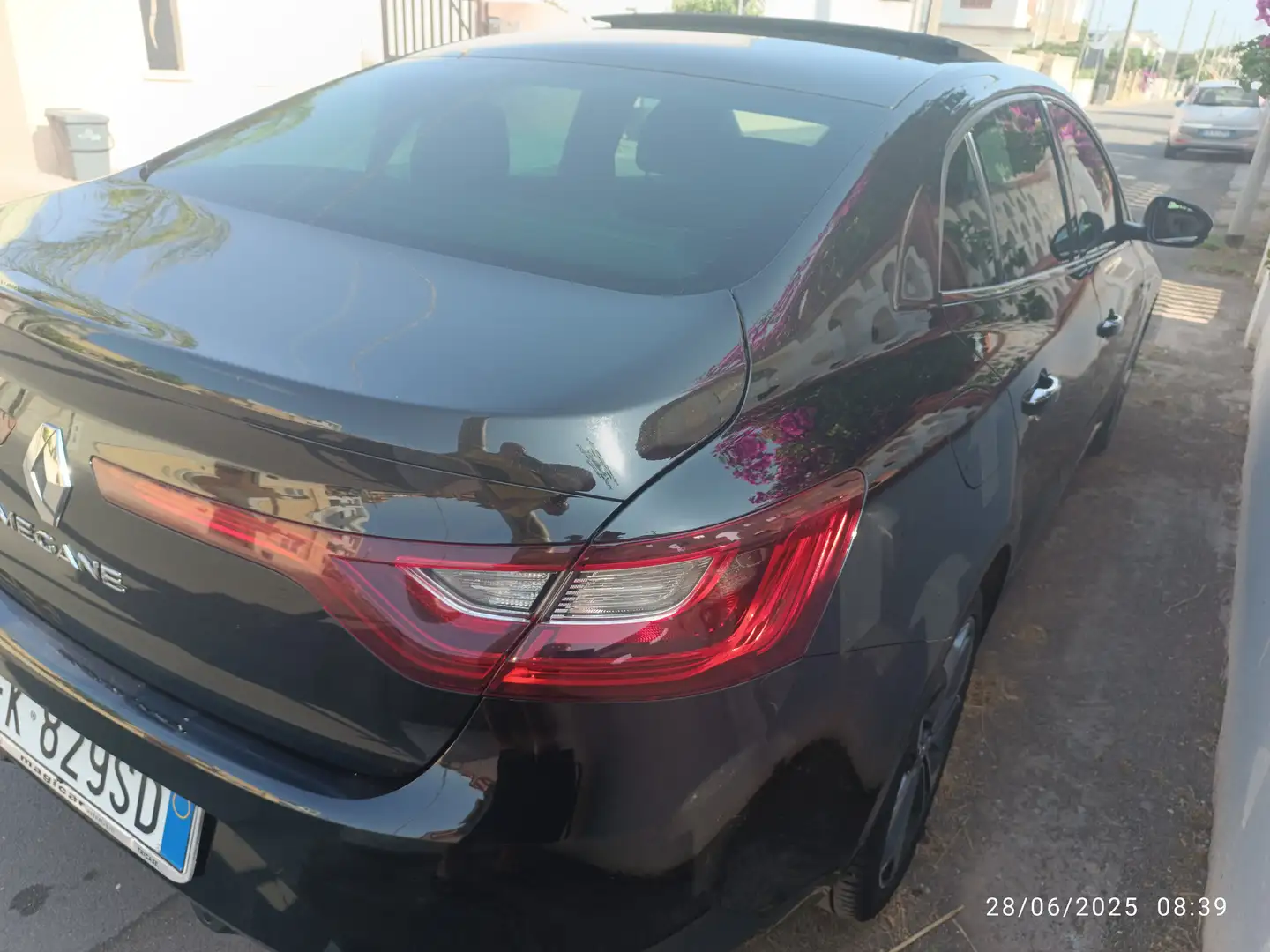 Renault Megane Megane IV 2017 Grand Coupe 1.5 dci  Intens 110cv Noir - 1