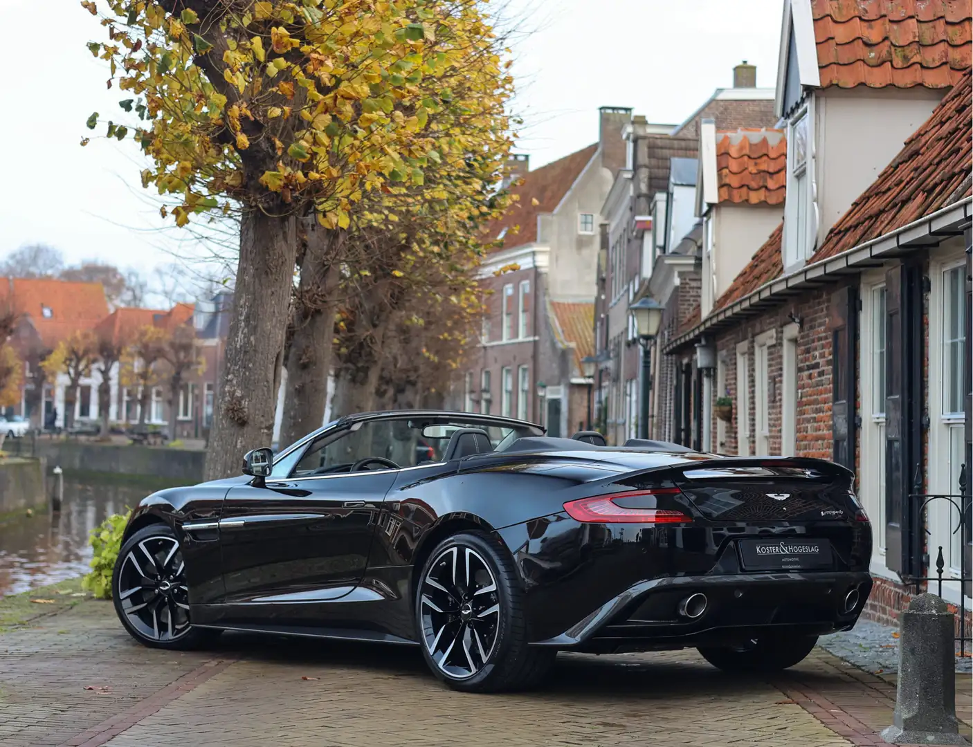 Aston Martin Vanquish Volante 6.0 V12 Touchtronic 2+2 | B&O - Carbon - P Schwarz - 2