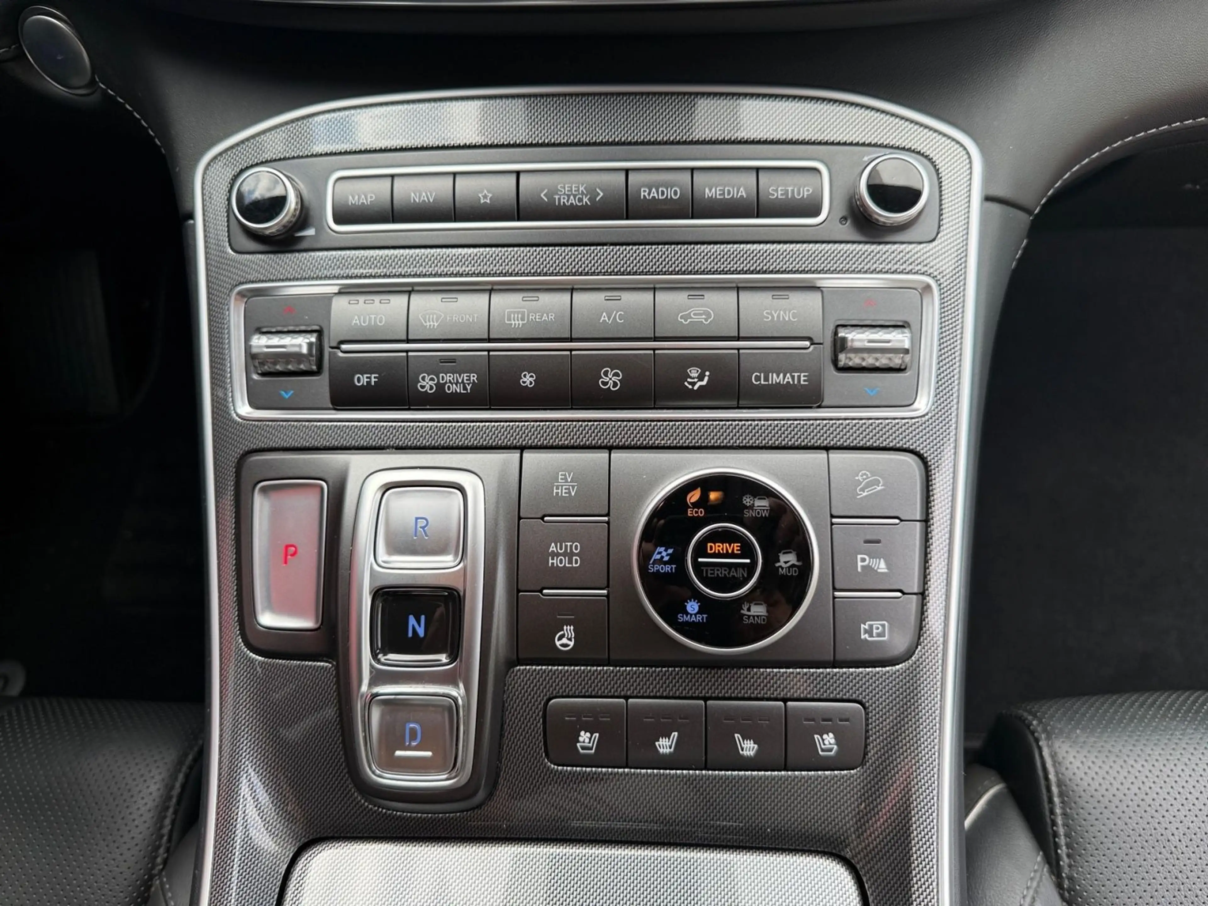 Hyundai SANTA FE PHEV 1.6T-GDi PRIME Assistenzpaket II — photo 15