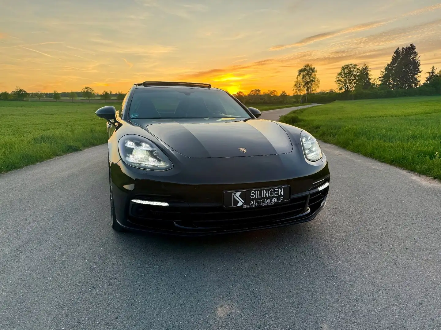 Porsche Panamera 4 S Diesel + PZ SERVICE 2024+VOLL ++++ Noir - 2