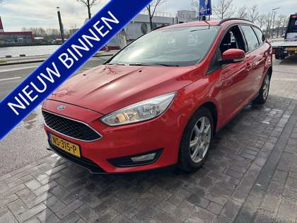 Ford Focus Wagon 1.5 TDCI Lease Edition navigatie airco inc b