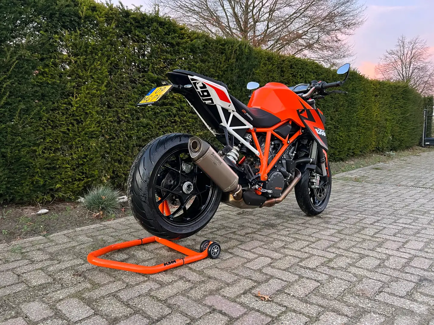 KTM 1290 Super Duke R - 2