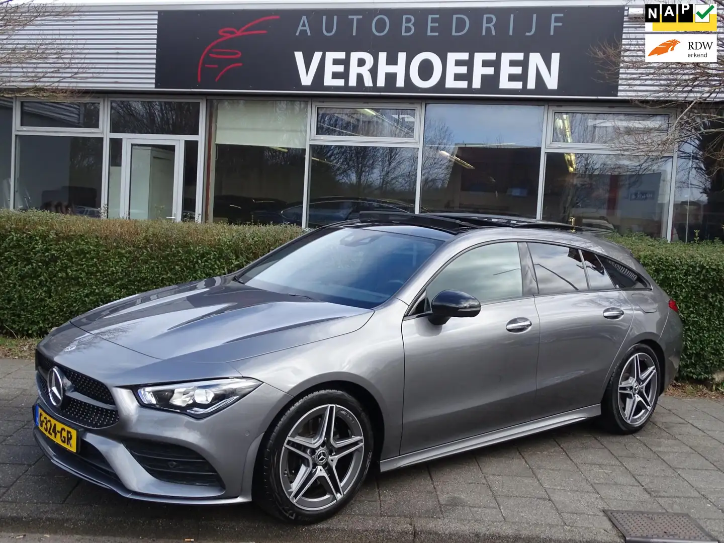Mercedes-Benz CLA 200 Shooting Brake - AMG STYLING - FABRIEKSGARANTIE 20 Grijs - 1