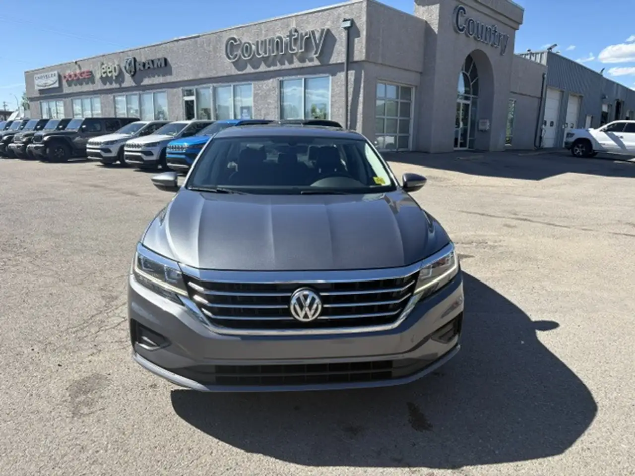 Volkswagen Passat photo Volkswagen Passat