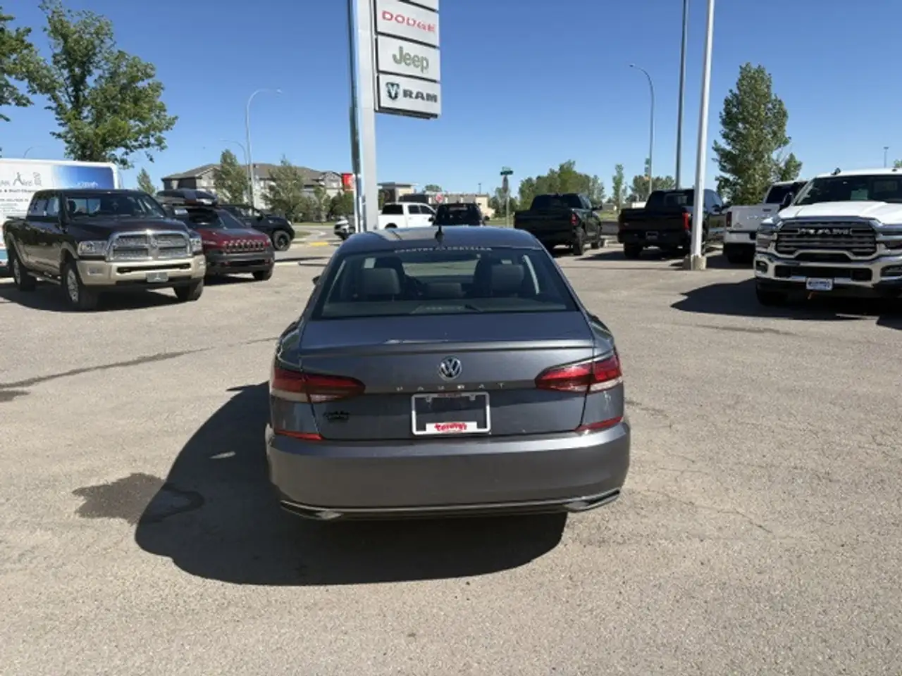 Volkswagen Passat photo Volkswagen Passat